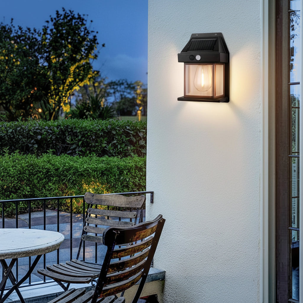 Lampada Solare da Parete LED con Sensore di Movimento, 3 Modalità di Illuminazione, Impermeabile IP65 per Esterni