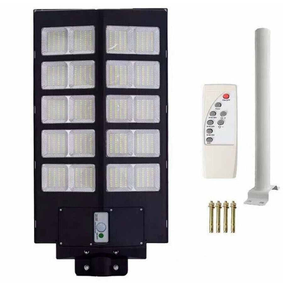 Lampione Solare LED Esterno con Staffa - 1200W, 840 LED, 18000mAh, Telecomando e Sensore di Movimento