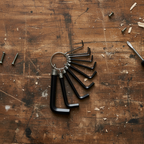 Set 10 Chiavi a Brugola Esagonali Kombo - Misure 1.5-10mm con Anello Portachiavi