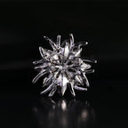 Spilla Elegante a Forma di Fiore con Cristalli Blu Brightness